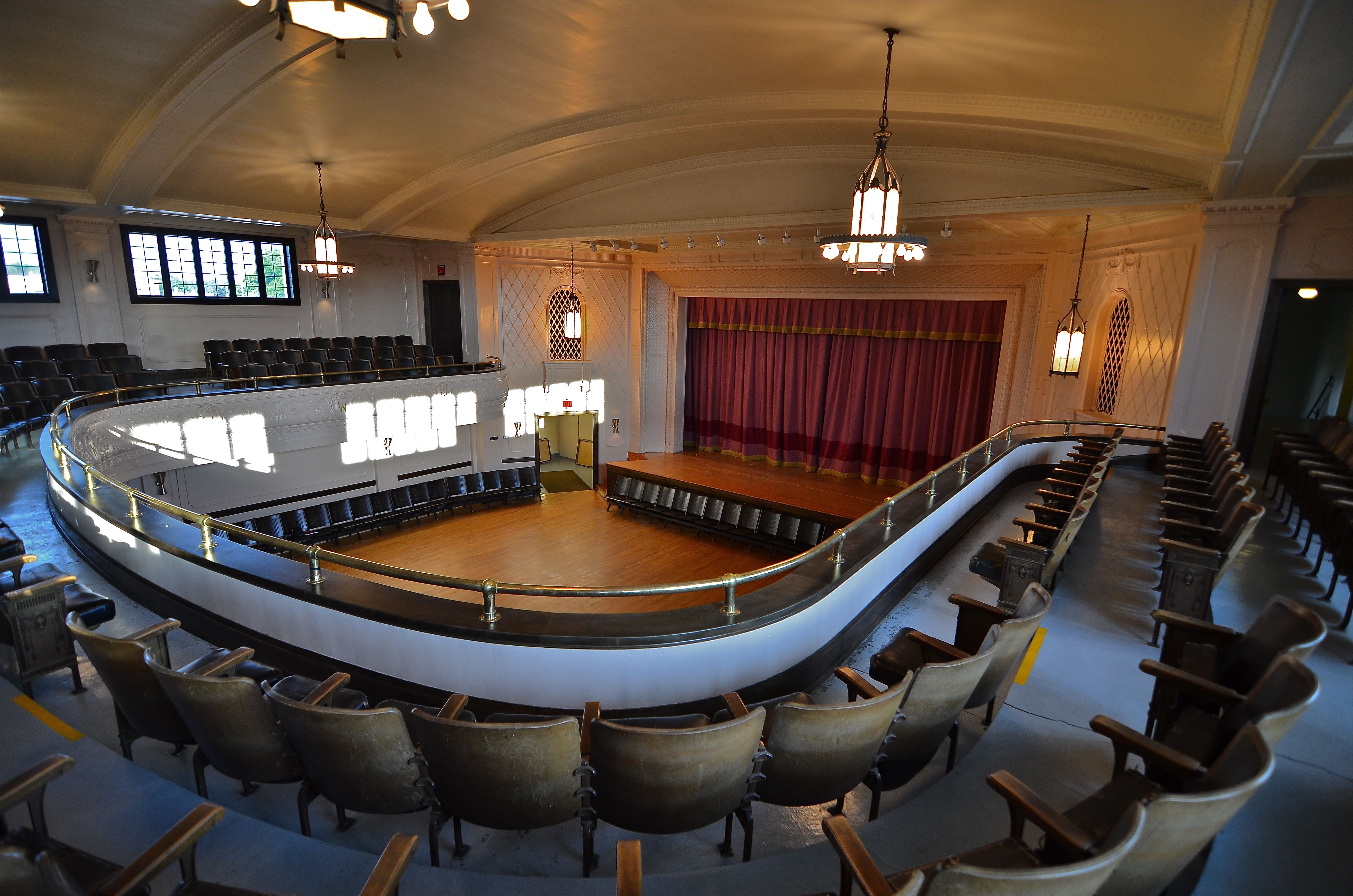 Гугл холл. Аудиториум Сиджи. Shrayners Auditorium. Аудиториум Хайфа. "Аудиториум", 1-й этаж, зал "сотовый.
